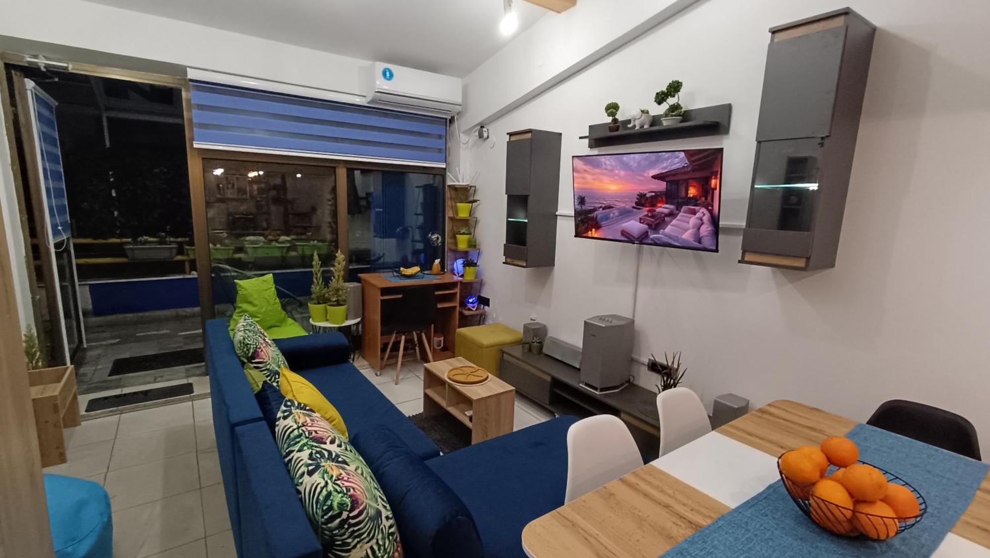 Nitro Inn - Premium Apartments - Wine Tasting - Souvenir - Art Gallery - Private Guided Tours - Relaxing - Romantic Скопье Экстерьер фото