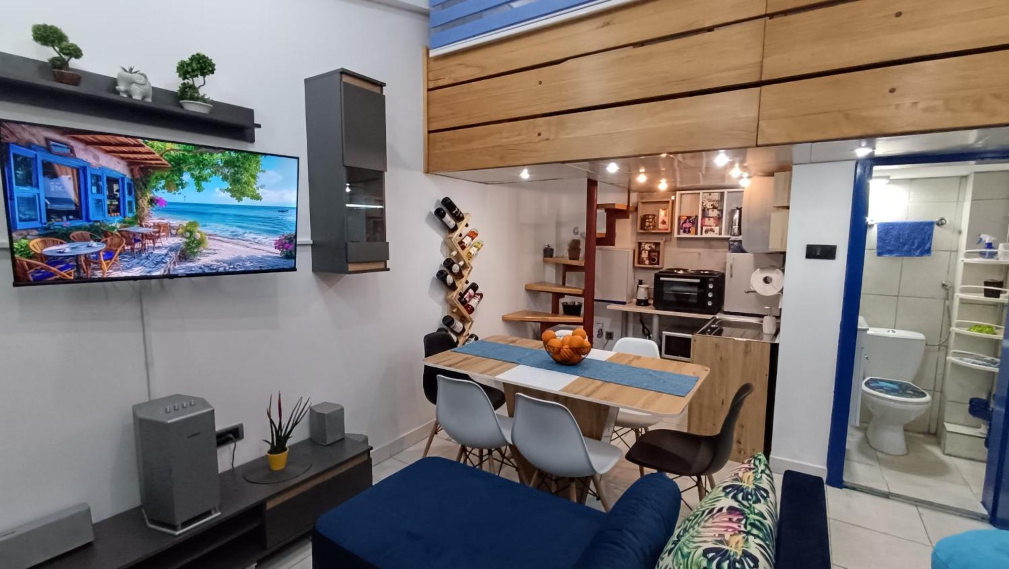 Nitro Inn - Premium Apartments - Wine Tasting - Souvenir - Art Gallery - Private Guided Tours - Relaxing - Romantic Скопье Экстерьер фото